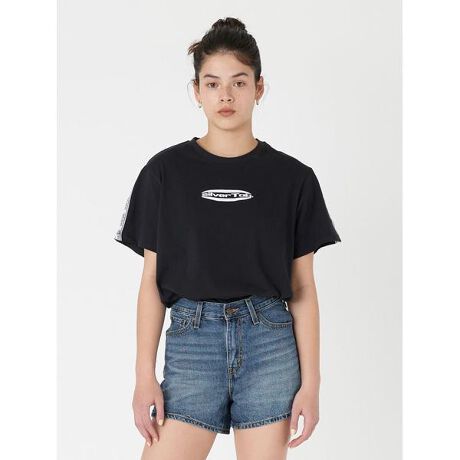 [^ԁFA03450053]Levi&rsquo;s&reg; SilverTab&trade;́A[oCX&reg;̃Re|[CƂāA1985NɃX^[g܂B[oCX&reg;W[ỸV{ł^uVo[ŁA̓Ɠ͋̕C̃oM[⃋[YȂǁAChŊɂ郊bNXVGbǵÃXg[g~[WbÑJ`[ƗZA[bp\̎҂𒆐SɔIȐlC𔎂CłB̃t@WF_[t[Ŋy߂silver Tab&trade;RNV́A̓{̌ÒsłłT[`ĂlCC̈łBV[ỸSfUCꂽSn̗ǂꖇłBǂȃ{gXƂQ̏łCɓ̃{gXƂ̂PŃAEgtBbg܂BFႢłقȂgbvXłBmodel:173cm B80 W62 H88 pTCYFM