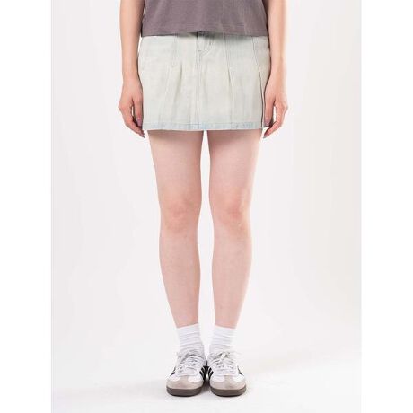 [^ԁF001VO0003]R[fObƍCāAX^CAbv_1B H~̃R[fɂ肰ȂvX郉CgCfBSfj̃v[c~jXJ[ǵAEGXgɂ҂ƃtBbgB ~j̃oXƒ悢{[Œ񂵗͂΂B TVcÂ߃gbvX܂ŁACɍ킹ĂȃX^COy߂܂Bmodel:173cm B82 W64 H94 pTCYF25inchu(R)v݂̂\Lꂽbh^úALEVI'S(R)̕܂܂郌bh^uƓlɐisł͂܂BsǕił͂܂̂ŁAEԕi󂯂ł܂B܂A^u̎ނIт܂̂ŁA\߂܂B