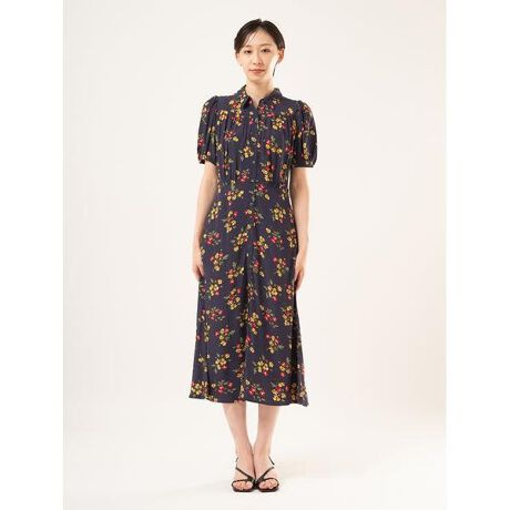 [^ԁF005R60001]ꂽfUCƃ^CXȕ͋C˔ÃhXBRosa V[gX[u ~fBJ[ hX́AƂ݁AƂV[gX[uAăNVbNŃX^_[hȃtBbgłBmodel:173cm B78 W59 H87 pTCYFSu(R)v݂̂\Lꂽbh^úALEVI'S(R)̕܂܂郌bh^uƓlɐisł͂܂BsǕił͂܂̂ŁAEԕi󂯂ł܂B܂A^u̎ނIт܂̂ŁA\߂܂B