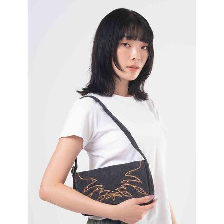 [^ԁF004CG0000]Be[WYfjfނ̃CfBAi V_[obOB}Olbg߂̐܂肽݃fUCƁA߉\ȃV_[Xgbvŋ@\QBJWAX^Cɂ҂̈_łBu(R)v݂̂\Lꂽbh^úALEVI'S(R)̕܂܂郌bh^uƓlɐisł͂܂BsǕił͂܂̂ŁAEԕi󂯂ł܂B܂A^u̎ނIт܂̂ŁA\߂܂B