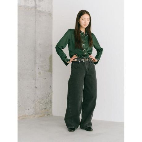 [^ԁF003NF0002]_ȃVFCvƉKȗSn˔ X[p[oM[oW[YBƂ~bhCYAIȃJ[ubOJbgAăGNXgI[o[TCỸtBbgŁAKŃGtH[gXȗSn܂BɁAA[JCufUC𓥏PobN|PbgXN[vtg|PbgAR[eBOH{fBe[AChW[YȂł͂̑݊ۗ܂Bmodel1:166cm B81 W59 H87 pTCYF25inchmodel2:163cm B84 W64 H89 pTCYF25inchu(R)v݂̂\Lꂽbh^úALEVI'S(R)̕܂܂郌bh^uƓlɐisł͂܂BsǕił͂܂̂ŁAEԕi󂯂ł܂B܂A^u̎ނIт܂̂ŁA\߂܂B