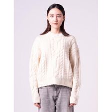 INES ケーブルニットセーター