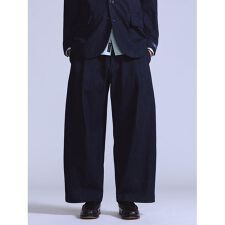 BLUETAB(TM) プリーツトラウザー ジーンズ ダークインディゴ