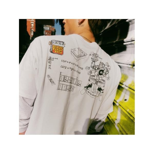 [�}���C]Levi's(R) x BEASTIE BOYS COLOR UP T�V���c /���[�o�C�X�iLevi�fs�j Whites