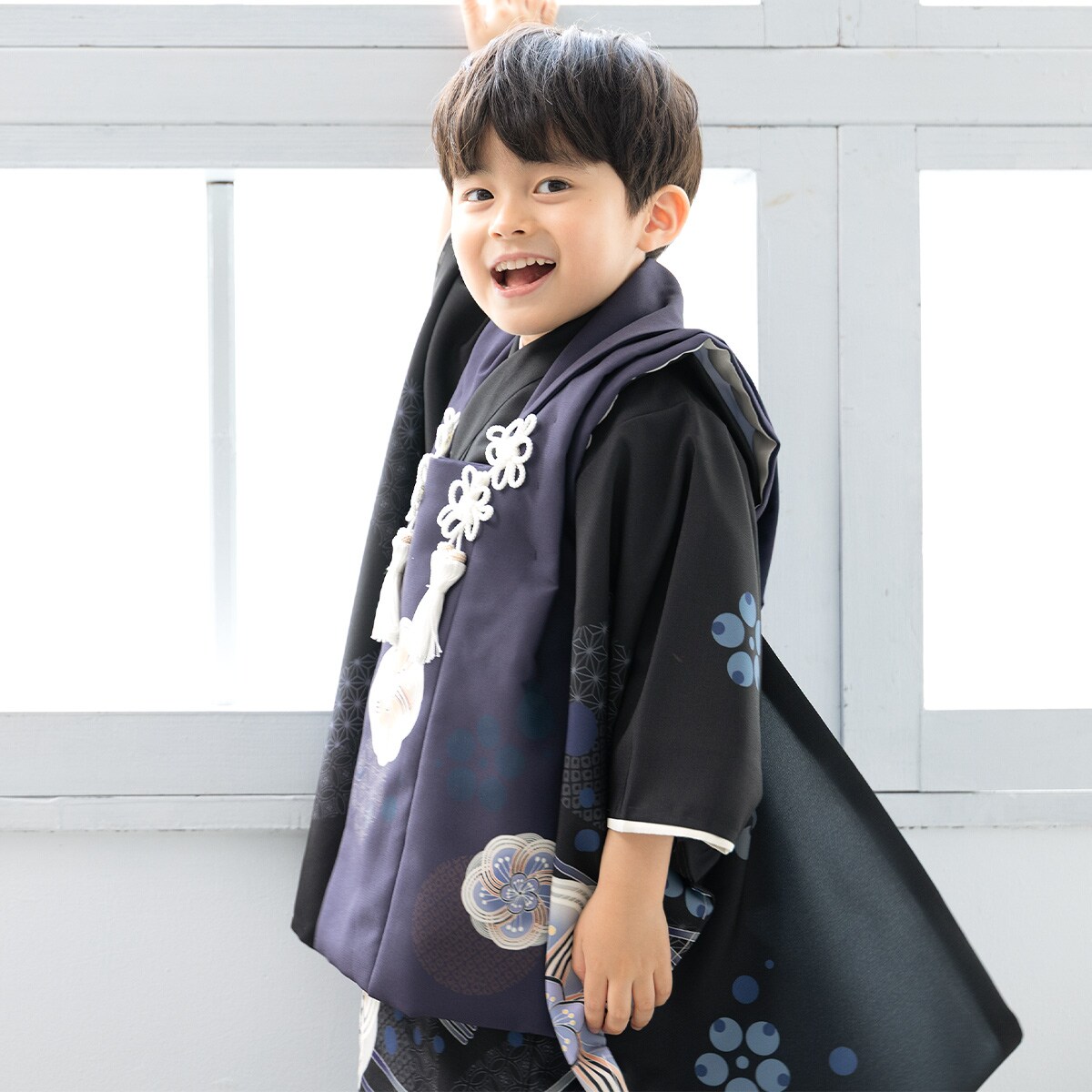 [}C]܎O 3 j zZbg/\ErGiSOUBIENj lCr[×ubN