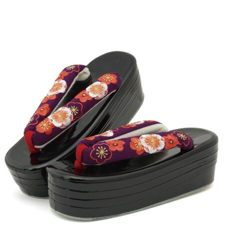 [^:sbn01-zgl0069]Ǝ␬lɂ߂ȍꑐiȔYAp̍ꑐłBV͉Ɖ̃GiHŁA߂̂߂񐶒nɍ̉Ԃ̎hJ{ꂽ@}Ă܂B́A~tB[̂悤ɐcd˂lcłBl̐U⑲Ǝ̌тɂ悭łBop̉؂₩ȒA_ȕ̒ɍ킹ĂfGłByTCYڈz܂TCYA܂͗oTCY߂łBá̗AƂoŊiDǂƂĂ܂Byӎz͑PiɂȂ܂B