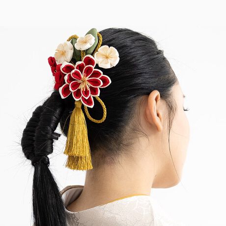 [^:sbn01-kaz0038]RT[W̔聡̓̒pʂRT[W̔łBkɁi߂jn̂܂ݍ׍H̉؂₩ȋe~̉ԁXɁAF̑gR[A{AȂǂ؂₩ȃfUCłBC̔̂2_ZbgƂȂĂ܂Bl̐UAƎ̌юpȂǂ̃R[fBl[gɂ߂łBytzR[i^jAUsyӎzfUCɂăTCYقȂ܂B