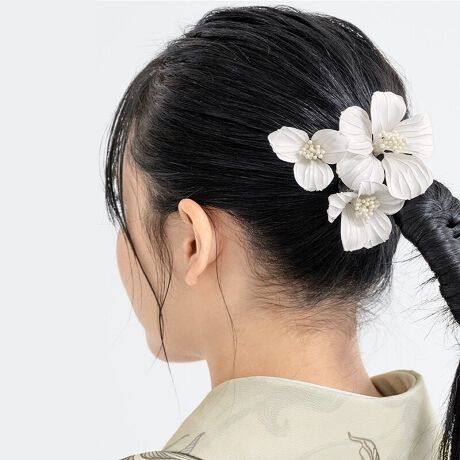 [^:sbn01-kaz0045]lɂ߂ȉ₩Ȏ̔3_Zbglɂ߂ȃRT[W̔3_ZbgłBfBbvtg₩ȎԂC[W_ȃfUCłB3_Zbgł̂ŁAɍ킹Rȑgݍ킹łgp܂Bl⌋Ȃǂ̐UAƎ̌юpłȂ߂ɂIXX܂Bm̃p[eB⌋ɂp܂BytzUsyӎzBeɂAfp̏iۂ̐F邭ꍇ܂Bi̐F݂͒PiŎBeꂽ摜QƂB