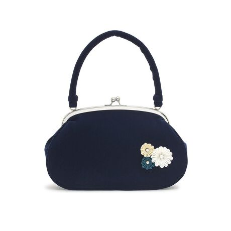 [^:sbn01-bag0017]l⑲Ǝɂ߂̃gȂ܌obODۂ̂܌obOłBxxbg̃VvȋNђnɁAtFCNp[𒆐Sɔz܂ݍ׍H̋eiȃfUCłBJWAł͂ȂAƎ̌т␬l̐UȂǉ؂₩ȑɂIXXłBJ傫J܂̂ŁAgڂŕȀoɂ֗łBp`Ƃ܂A^т̏łS܂Bnhij\nƋzŁA_炩Ď₷fނłB`ۂA傤ǗǂȂ݂܂Bz₨σ|[`AgѓdbȂǂ[łpIȑ傫łBɂ͏ȃ|PbgtĂ̂ŁA⏬oꂷۂɂ֗łBڂ̃IV݂̂Ȃ炸AgƂl֗ȃobOłBgȕ͋C̃obO͘ałȂmłg܂B lR[fBl[gy݂B