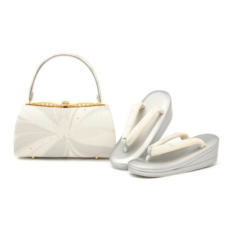 [^:sbn01-bz0073]uDvސ̐Uɂ߂ȍobOZbgʂȓ̘aɂ߂ȁAp̑ƃobÕZbgłBobOƑ́AzŃCXg[U炵AԂ̂悤lzѐng_ŁAX^CbVȃfUCłBAAhJrALʂ̂鍑YHup[g[v{Ă܂Bn̔ƋPۂ܂̂ŁASĂp܂Bl⑲Ǝ̐U葳тȂǁA̓̑ɍ킹Ă܂BobO̊J́A{F̃t[łB傫J܂̂ŁAgڂŕȀoɂ֗łBp`Ƃ܂A^т̏łS܂BzȂǂ[łpIȑ傫łBɂ͖hTCỸRpNgȃ|PbgĂ܂Bʂɂ4_̒e{Ae[uȂǂɒuۂɉꂪt̂h܂BOc̑̑ɂ͓KxȃNbVAsɂ鑫ւ̕SyuaXgJE^tH[fނgpĂ܂B@ɂ́Ȁoꂪ₷A@h~Nёfނ{Ă܂Bɂ́A~߂̃S䂪tĂ܂B𑫉Ă邾łȂAKȒpT|[g܂B܂TCYA܂͗oTCY߂łBá̗AƂoŊiDǂƂĂ܂B