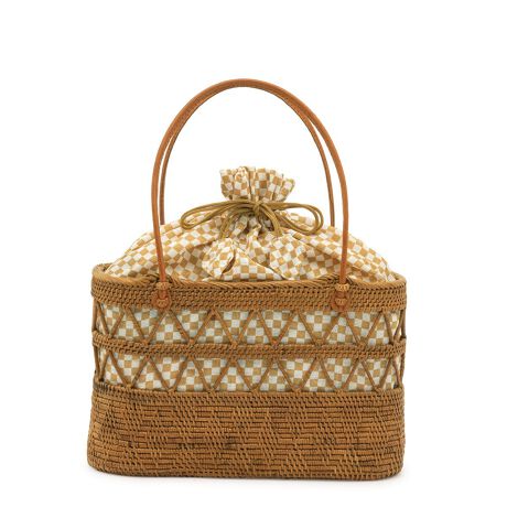 [^:sbn01-kin0024]߂Ă̒ɂ߂ȃA^JSВobOɕ҂܂ꂽVRA^fނ̂obOłBFN₩ȐFʂĂɁAVvȎsiq̋В킢В̂obOłB߂͂AP߂̐Fn⏬AۂȂǉẴJWAɂ悭łB܂AłȂAĩt@bVɂ₷ӂfUCłBChlVÃV_Ȃ̃A^Ǎs􂢂Ď҂݂ōグAp[V̓Iȍ`H|iłBVAƖhJrƑϋv߂邽߂ɃA^obORRibc̊kĂ܂BVRfނɂi`ȕ͋CAiŗȒpĂ܂BВ̌́AѕRłƕ܂܂̂ŁAlW܂鍬GꏊłSĂ܂B500ml̃ybg{gAz|[`Ɠ傫łBt̋В܂͒Eł܂B̂obOŁAgG߂̒X^Cy݂Bfނ̓AC␅GɂFꍇ܂BJSiɂ܂ẮAVRfނgpĂ܂̂ŁAꕔɐ܂B@߂ѓȂ悤AA䓙ɂ͏\ӉB