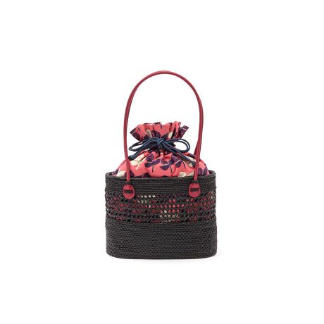 [^:sbn01-kin0029]߂Ă̒ɂ߂ȃA^JSВobOwun deuxxiAhDj̗ɕ҂܂ꂽVRA^fނ̂obOƋВZbgƂȂAВobOłBFʂĂɁAԁXXgCv̊􉽊w͗l̃vg؂₩ȋВ̂obOłB߂͂AP߂̐Fn⏬AۂȂǉẴJWAɂ悭łB܂AłȂAĩt@bVɂ₷ӂfUCłBChlVÃV_Ȃ̃A^Ǎs􂢂Ď҂݂ōグAp[V̓Iȍ`H|iłBVRfނɂi`ȕ͋CAiŗȒpĂ܂Bt̋В܂͒E\łBĂAВƂg\łBD݂̐nɂ̋ВĂƁAgƊyݕL܂BВ̌́AѕRłƕ܂܂̂ŁAlW܂鍬GꏊłSĂ܂Bz⏬߂̉σ|[`ɂ̓|Pbg{ĂAɎoJ[hނ⏬Ă̂ɂ֗łB̂obOŁAgG߂̒X^Cy݂Bfނ̓AC␅GɂFꍇ܂BJSiɂ܂ẮAVRfނgpĂ܂̂ŁAꕔɐ܂B@߂ѓȂ悤AA䓙ɂ͏\ӉB