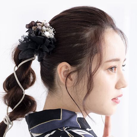 [^:sbn01-kaz0076]Uюpɂ߂Ȕ聡ãwAX^CʂAԂ̔łBhCt[̉ԁX₩ݑÂԂтDȉԂYꂽRT[W͉؂₩ȕ͋CłBl⌋Ȃǂ̐UAƎ̌юpȂǂɂ悭łBԂȂ̂ŗߎpɂ߂łBԂẗ̍̓C[ɂȂĂ܂̂ŁA wAX^Cɍ킹Ċpx𒲐鎖\łB̗ߋ̓R[ijłB肰ȂwAAWÃIVɍ܂B͊Ɉԋ߂̑iȂ̂ŁAƂĂdvȃANZT[łBɂȂ钅̕⏬͋̕Cɂ킹ĂIтƒȂ܂Ƃ܂܂B̔Aʂȓ̒pɂЂ𗧂ĂB