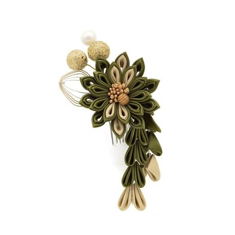 [^:sbn01-kaz0080]Uюpɂ߂Ȕ聡ãwAX^CʂAԂ̔łB₩Ȃ܂ݍ׍H␅AFɌʏ肪YꂽRT[Wɂ͂Ԃ肪؂₩ȕ͋CłBl⌋Ȃǂ̐UAƎ̌юpȂǂɂ悭łB܂ݍ׍HƂ́AȐnAElJɑˏグ`|łBIȉԂт̑`́A̔ɂ͂Ȃ͂܂BԂʏ̈̍̓C[ɂȂĂ܂̂ŁA wAX^Cɍ킹Ċpx𒲐鎖\łB̗ߋ̓R[ijłB肰ȂwAAWÃIVɍ܂B͊Ɉԋ߂̑iȂ̂ŁAƂĂdvȃANZT[łBɂȂ钅̕⏬͋̕Cɂ킹ĂIтƒȂ܂Ƃ܂܂B̔Aʂȓ̒pɂЂ𗧂ĂB