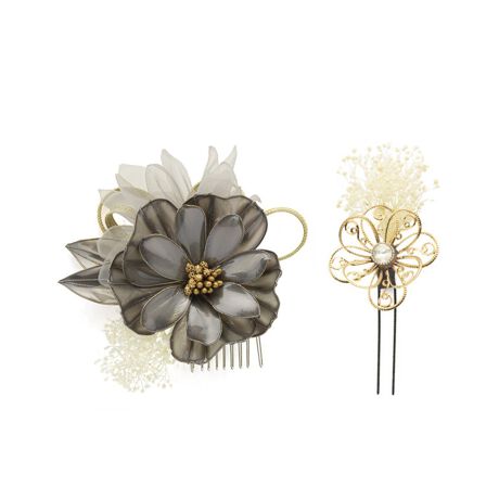 [^:sbn01-kaz0084]Uюpɂ߂Ȕ2_ZbgãwAX^CʂA2_ZbgłBfBbvtg₩ȎԂ𒆐Sɓ̂I[KW[gԂ₩ݑY_ȃfUCłBCXg[߂F̏ԂɂݑƁAɍ킹Rȑgݍ킹łgp܂Bl⌋Ȃǂ̐UAƎ̌юpłȂ߂ȂǂɂłBԂт̓fBbvt̔ZxɂЂƂЂƂႤɂȂĂ܂Bt́ANɂłȒPɑ}ĂUsƃR[łBߍׂ₩Ŕdグ̔́AƂɂӂ킵Y킹܂B̐FɍEɂALR[fBl[gɑΉ\łB肰ȂwAAWÃIVɍ܂B̈ۂpbƖ邭AYȎʐ^Bƕ]łBX^WIł̎ʐ^Begѓdbł̃Xibv܂ŁAvoƂȂꖇc܂B̔Aʂȓ̒pɂЂ𗧂ĂB