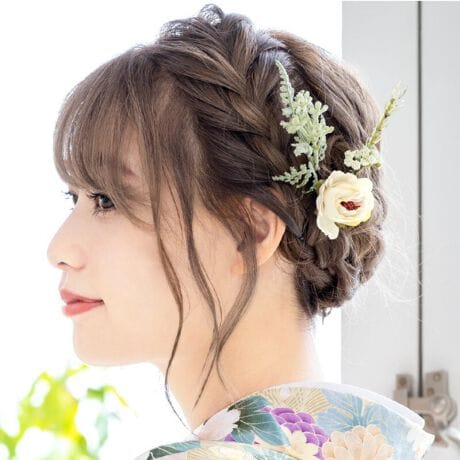 [^:sbn01-kaz0095]Uюpɂ߂Ȕ3_ZbgãwAX^CʂAԂ̔3_ZbgłB݃J[̎킵V_̐AɃhCt[̂悤ȏԂAg[R[fɂ҂ȗ͋CłBl⌋Ȃǂ̐UAƎ̌юpȂǂɂ悭łBUsł̂ŁAɍ킹Rȑgݍ킹łgp܂BwAX^CɂĂgo܂̂ŁAւd󂷂ACełB肰ȂwAAWÃIVɍ܂B͊Ɉԋ߂̑iȂ̂ŁAƂĂdvȃANZT[łBɂȂ钅̕⏬͋̕Cɂ킹ĂIтƒȂ܂Ƃ܂܂B̔Aʂȓ̒pɂЂ𗧂ĂBf̃wAAWɎgpĂ鐅Ȃǂ́Aʔ̂߃Zbgeɂ͊܂܂Ă܂B