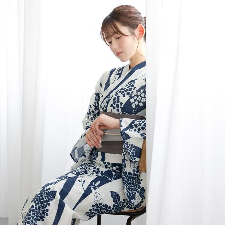 [^:sbn01-ynset0096]Ăʂ郌fB[X߃ZbgR[fBl[gς݂̗2_ZbgłBn͕ςDŁAЂƂGŁAzƑ̑@ۂCoolPassgpĂ܂BKxȓƌyŁAMC⎼CƓĂ܂BՂԉΑȂǉĂ̂o̍ہÂ钅Sn܂Bdďオł̂ŁA͂シɂ܂Bт́ÂɊČŌł^Cv̑тƂȂ܂Bѕɂ葽ʂȃAW\łB