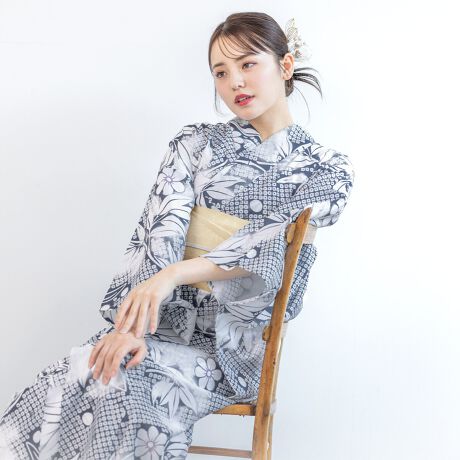 [^:sbn01-ynset0101]Ăʂ郌fB[X߃ZbgR[fBl[gς݂̗2_ZbgłBn͕ςDŁAЂƂGŁAzƑ̑@ۂCoolPassgpĂ܂BKxȓƌyŁAMC⎼CƓĂ܂BՂԉΑȂǉĂ̂o̍ہÂ钅Sn܂Bdďオł̂ŁA͂シɂ܂Bт́ÂɊČŌł^Cv̑тƂȂ܂Bѕɂ葽ʂȃAW\łB