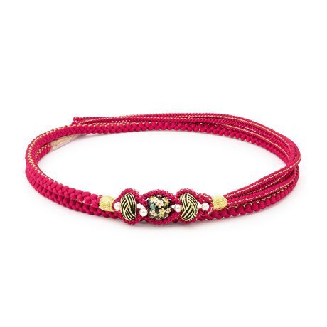 [^:sbn01-foz0010]l⌋̐Uɂ߂ȑђ߁ƕ҂܂ꂽ߂̎lgŁAP؂ȑђ߂łBɂ͍̕`ꂽ傫xʂ𒆐SɁAtFCNp[YꂽcŏĂ܂Bl̐U͂߁Ap[eB[ł̉؂₩Ȓ␷ɂ߂łBђߑŜɂ͋DグAi͋CɎdオ܂BЕ̖[͂S{ɕAlXȕς茋тy݂܂BʓIȌѕƂẮAוR𗆐ɊtARƈꏏɃ{΂肳悤łBђ߂̑Iѕɖ́ÃCJ[ɍ킹ĂƖłB؂₩ȍђ߂ŁAfGȒX^Cy݂B