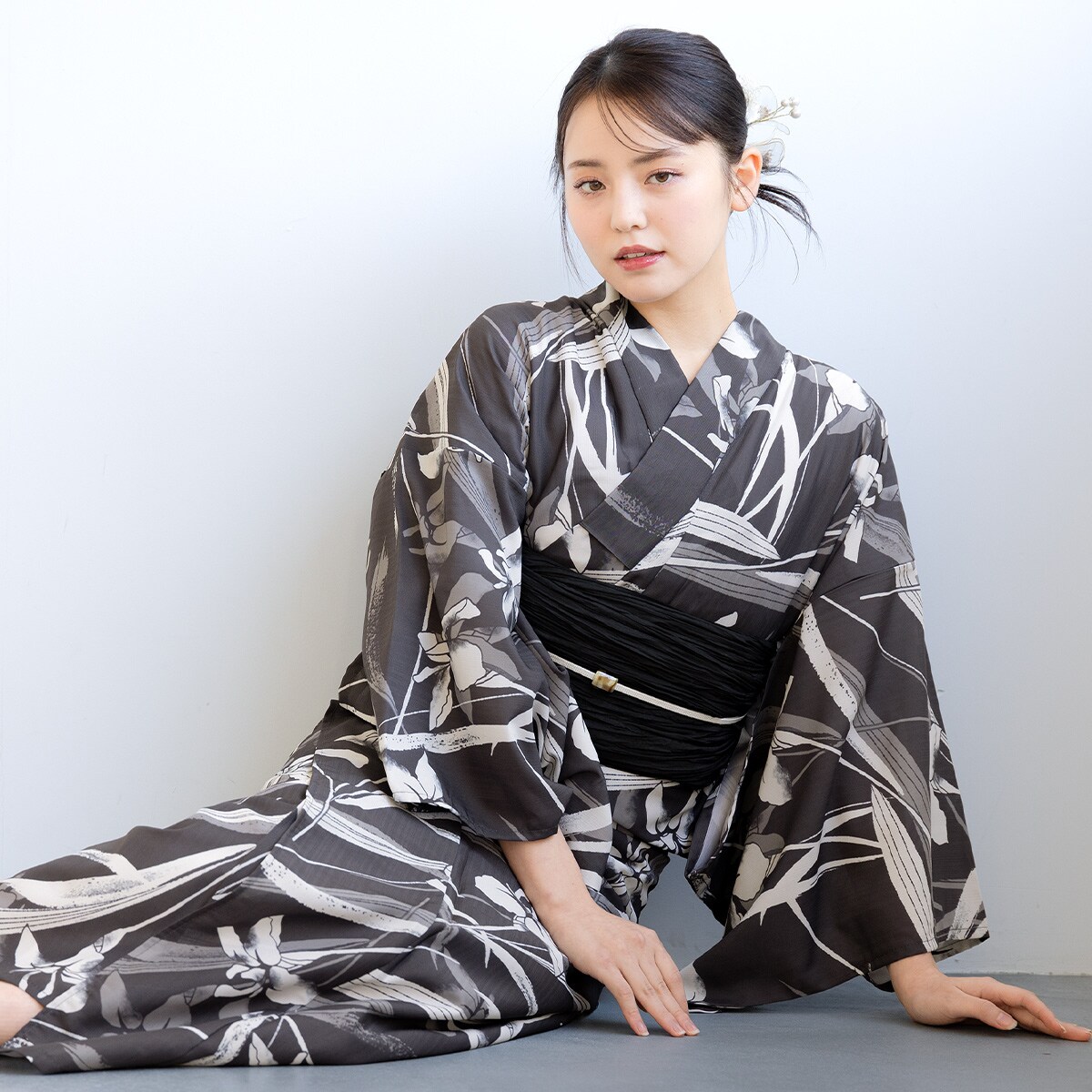 二部式浴衣・帯・伊達締めセット　浴衣　セパレート　新品未使用 新二部式】浴衣3点セット レディース（浴衣・帯・伊達締め