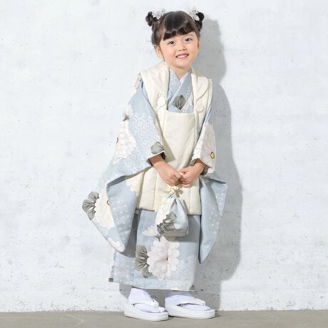 [^:sbn01-3fs0023]܎OʂRΏ̎q̔zZbg̎q̂jɂ߂ȏpZbgłBZbgéyzR[gEidˋܖDtρjE@فEВEzłBS\Cɂgpĕ֗ȂAv[g②蕨ƂĂlCłBグAグς݂ł̂ŁAȒPɒtĂ܂n͑ϋv|GXełBV󓙂ɂ}ȗ\ύXɂΉłAԋp̕KvȂ߁AĵwI΂͑Ⴂ܂Bliȏ̍Aʐ^ɎBꂽpYłB̔zZbgőfGȂj̓}ByKgz85-105cmOて̌^ȂǂňقȂꍇ܂̂ŁAグ⍘RȂǒtŒĂByӎzZbgéyzR[gEidˋܖDtρjE@فEВEzłB̑̏i͊܂܂܂B̒́AグEグς݂łBp̕ۑ̕t͂܂B͑̕傫ȐngpčĂ܂̂ŁAF╿̏oA͗l̔zu摜ƈقȂꍇ܂B