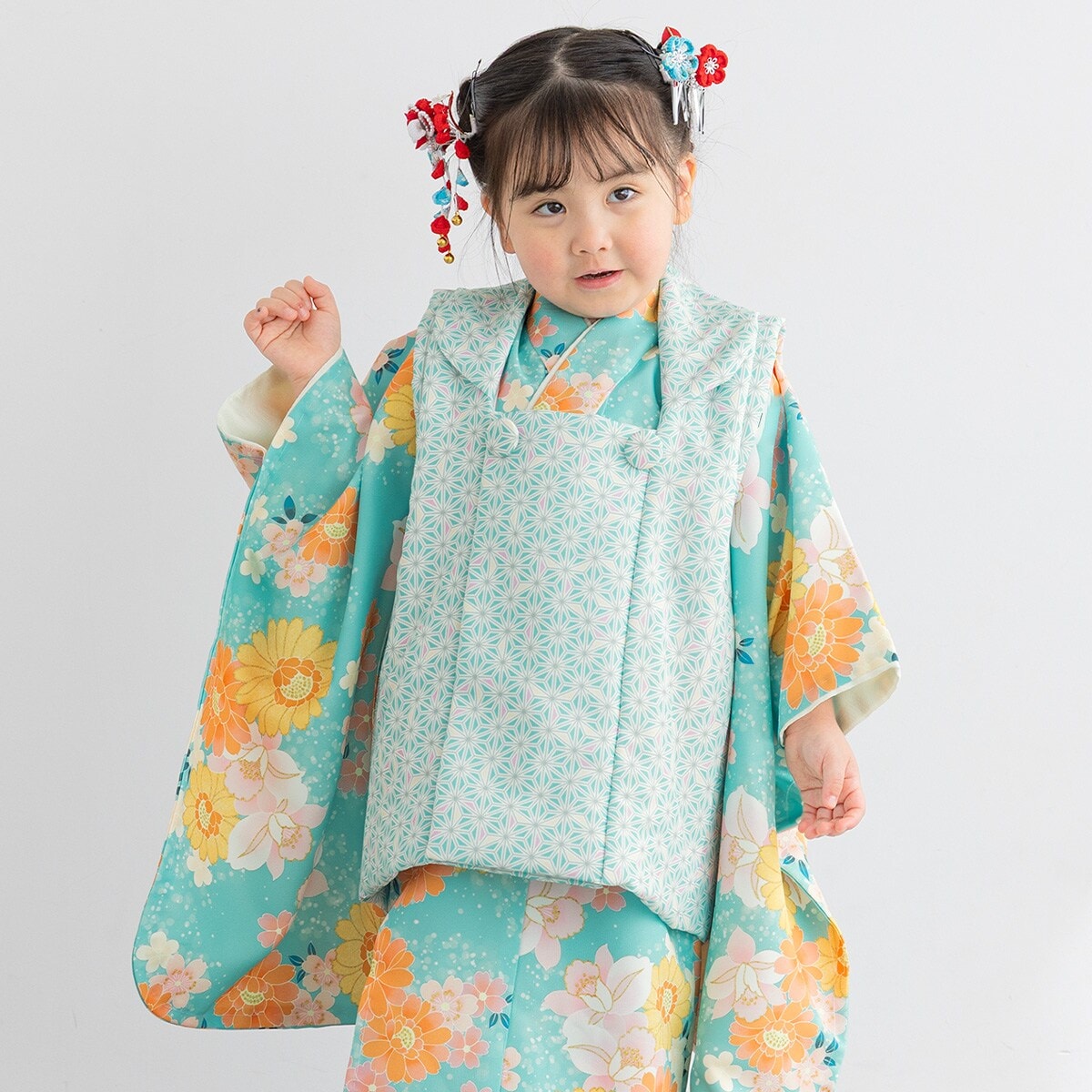 [}C]܎O zZbg 3 ̎q/\ErGiSOUBIENj B F×Fnɉ