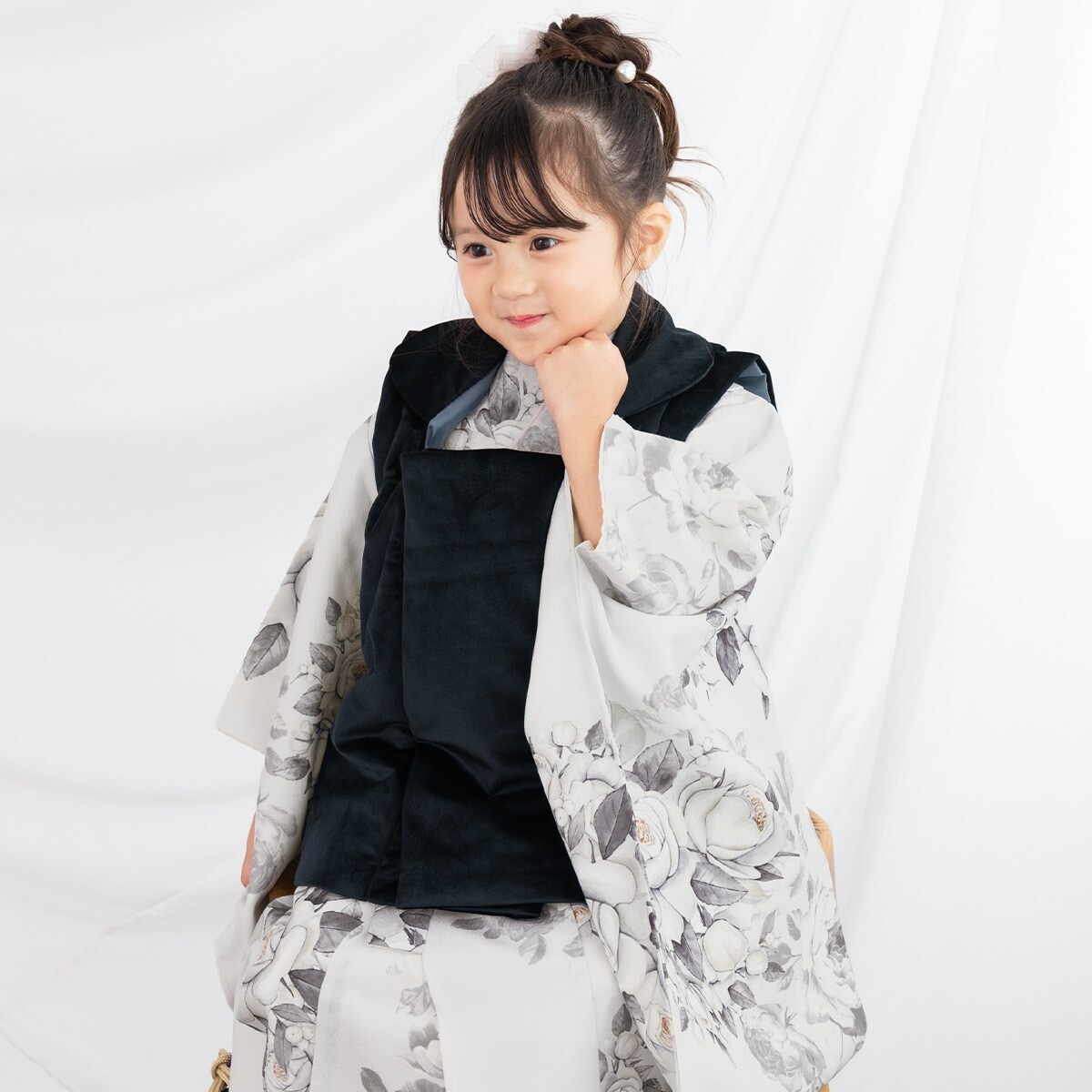 [}C]܎O zZbg 3 ̎q/\ErGiSOUBIENj F ɎqKN×