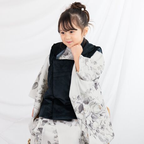 [^:sbn01-3fs0051]܎OȒPEYɁIRΏ̎q̔zZbgSOUBIEÑvCx[guhwfloro by SOUBIENxit[j珗̎q̎܎O₨{Qɂ߂ȏp̔zZbgłBzR[g͒PFŁAxAfނpĂ܂B͉ԁXf郂_ȃfUCłBZbgéyzR[gEidˋܖDtρjE@فiܕtρjEEВzłBRDtĂ܂̂ŕRԂŊȒPɒt܂B̐n͑ϋvAꂵ₷|GXeł̂ŁAɂ̎܂ő؂ɕۊǂĂ܂BV󓙂ɂ}ȗ\ύXɂΉłAԋp̕KvȂ߁AĵwI΂͑Ⴂ܂Bliȏ̍Aʐ^ɎBꂽpYłB̔zZbgőfGȂj̓}Bagh̍Ő[ɁBwfloro by SOUBIENxit[j́Aڂ䂭agh̍Ő[ɒǂ߁Au~vuĂ݂voÅSOUBIEÑvCx[guhłBWnɔꂸAV[ɋ߂aX^CWJAs̐lCAâ𖣂Ƃz܂ByӎzZbgéyzR[gEE@فEВEzłB̑̏i͊܂܂܂B͐gグς݂łB̐F̏o͗l̔zu͉摜ƈقȂꍇ܂B@فEВE̐F`͓XX^bt̂܂ƂȂAw͂܂B\߂B