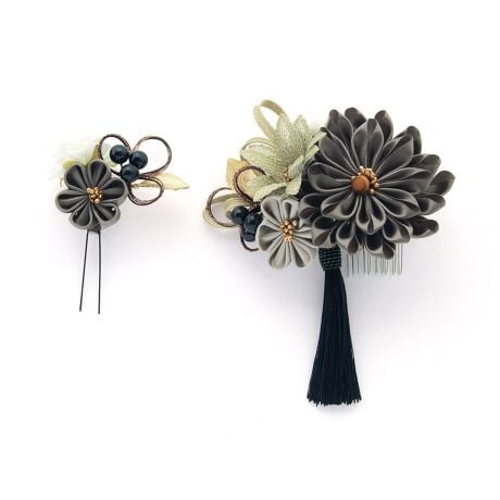 [^:sbn01-kaz0190]Uюpɂ߂ȔQ_ZbgãwAX^CʂAԂ̔Q_ZbgłB₩ȋeԂCɂ܂ݍ׍H̉ԁXAtFCNp[AFɋPԂʏȂǂ{Ă܂BYꂽRT[W͖[肪؂₩ȕ͋CłBl⌋Ȃǂ̐UAƎ̌юpȂǂɂ悭łBԂẗ̍̓C[ɂȂĂ܂̂ŁAwAX^Cɍ킹Ċpx𒲐鎖\łB傫Ȕ̗ߋ̓R[ijAȔUsł̂ŁAɍ킹Rȑgݍ킹łgp܂BwAX^CɂĂgo܂̂ŁAւd󂷂ACełB肰ȂwAAWÃIVɍ܂B͊Ɉԋ߂̑iȂ̂ŁAƂĂdvȃANZT[łBɂȂ钅̕⏬͋̕Cɂ킹ĂIтƒȂ܂Ƃ܂܂B̔Aʂȓ̒pɂЂ𗧂ĂByӎz\LTCY͎ۂ̍̐lłBi̐Ap[čɂĎۂ̃TCYɌ덷ꍇ܂B\LTCY͕tUsłB