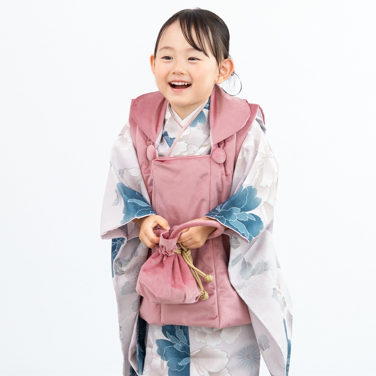 [}C]܎O zZbg 3 ̎q/\ErGiSOUBIENj A VJ×sN