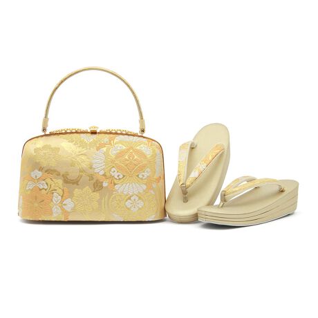 [^:sbn01-bz0080]ʂȓɂ߂ȍobOZbgiȔYAp̑obOZbgłBobOƕ@ɂ́APŗ⎵ɉԓȂǂ`[tɂ{`̕lD荞񂾃fUCŁAtH[}ȏɂӂ킵Y킹܂B̑́A悢̎OcłB́AnEl̎dɂdグꂽAM̍{łBp[eB[ւ̂Ă΂̍ہAK⒅AtFnȂǂ̃tH[}ɂ悭܂BobO̊J́A{F̃t[łB傫J܂̂ŁAgڂŕȀoɂ֗łBp`Ƃ܂A^т̏łS܂BzȂǂ[łpIȑ傫łBɂ͖hTCỸRpNgȃ|PbgĂ܂Bʂɂ4_̒e{Ae[uȂǂɒuۂɉꂪt̂h܂B̗ɂ́A~߂̃S䂪tĂ܂Bɂ͓KxȃNbVAsɂ鑫ւ̕Sy܂B@ɂ̓\tgȑfނ́uDԏvgpĂ܂B̏oꂪ₷A@h~Nёfނ{Ă܂B𑫉Ă邾łȂAKȒpT|[g܂Byӎz≺ʂȂǂ̗́A܂ƕ@̌`󂪕ω邽߁Âԕi͏Ă܂BӂB