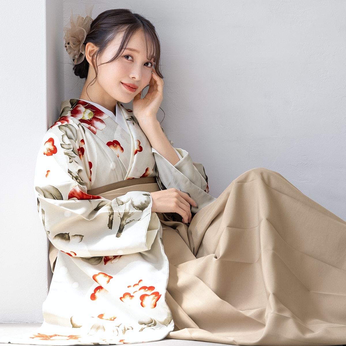 卒業式向けレディース袴セット 大学生 【二尺袖着物/袴/帯/襦袢 