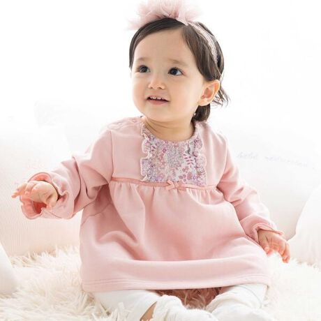 [^ԁF1747-77036]-25AW-oeBЂPatchwork Classics(pb`[NNVbNX)gp̎qxr[pACg[i[BfUCEёfނ̐LACVGbg̃g[i[łBg͖nŐ؂ւ邱ƂŁAoeBvg̔ۗfUCBɂ́AEñt́AтɂЂЂƗhA炵Y܂BɁAeɂ͉ƃuhŚuRv`[tɂA@ׂȎhイbyAiȃANZgɂȂĂ܂BƂAC̃VGbǵAԂ̓WAKȒSnBꖇŎɂȂfUCŁAoV[ɂ҂ȃACełBJ[͏̎q炵킢sNnƗDx[Wn2FWJBoeB̓J[ɂĈقȂsNn̓sNñpb`[NNVbNXiPatchwork ClassicsjAx[Wn̓u[npb`[NNVbNXiPatchwork ClassicsjɂȂĂ܂Bf/@\gnɂ̓~jтgpĂAӂƂ炩ȔGŁAzEʋCɗDĂ邽߁AI[V[YKɒp܂B݂⑳ɂ́AӂnƂănvȃu[hgpĂA肪ǂA^ꂵɂvȎdオɂȂĂ܂Bɂ́AȂ₩ŏiȌ򂪓̃oeB^i[gpĂAGɊ炩ŁAfP[gȔɂDAڂɂ؂₩YĂ܂BzbNŊJłdlŁAւX[Yɍs܂ByPatchwork Classics(pb`[NNVbNX)zoeBSݓX̃G|E̖Lxȃp^[CXpCAꂽfUCłBł悭mꈤĂ郊oeBvgAVNIȕ@ōĉ߂܂B`IȏԕAlXȃX^CJ[݂Ă邱Ƃɋ邱Ƃł傤B2025fAW̓oeBPatchwork ClassicsG^[i̐nŕʒ܂BJ[̓_NeBIIWiʒJ[łB߃R[f1749-79502FXpbc1741-77007Fs[X1757-77071FJo[I[1754-77113FX^C1757-77082F2WAYI[zbNtłB̏o͐nْ̍fɂ__قȂ܂BoXg@́Ǎ덷鎖܂B炩߂B25H~ACe