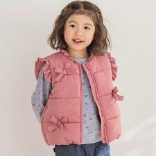 【店舗限定】リボンフリルタフタ中綿ベスト(95~150cm)