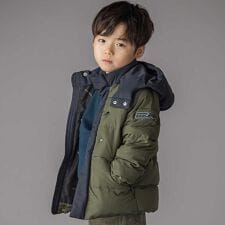 ベベ プチ ポワ ヴェール(BeBe Petits Pois Vert)の配色タフタ切り替えダウンコート(95~160cm)