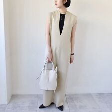 quaranciel:〈手洗い可能〉ディープVネック ニット オールインワン