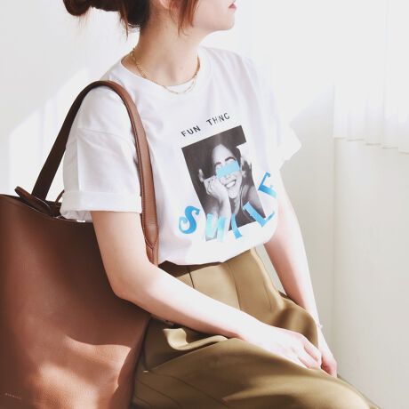 [^ԁF612330001]2025SSquarancielۓIȃtHgƃS̑gݍ킹R[fBl[g̃|CgɂȂN[lbNTVcBꖇł͂񃌃C[h₷TCYŁAWPbg̃Ci[ɂd󂵂܂BtĂ̑lJWAȃX^COɂ҂B{gHDŃJ[ꂽX^COIXXȔTVcłB-------------------------------------ň݁FԐLkFLFL򊴁F􂢁F-------------------------------------yX^btpRgzg:160cm/̌^:אg/iTCY:S/pTCY:ONE SIZETCYFI[o[AׂȂA傤ǗǂTCYB̓qbvɂ邮炢̒łBSnFRbgfނ̏_炩GłBȂnłB-------------------------------------ڍגpX^bt:160cm@pTCY:ONE SIZEyANGE IN DISGUISEziAW C fBXKCYjmʐlɖzɂȂȂł ނ͎pςVgȂ灁tXEp5̃Z[k썶݂ɈʒuVFCNXsAEAhEJpj[X̗Oɉe󂯂uhB̏X͖ꕶ̎ႢƂɏh𖳏Œ񋟂ǍԂƂēX̎`𐔎ԍsƂVXeŒmĂBlɑ΂邨炩ŕuĂȂ󂯂鐸_Ɋ󂯁AXɃyCgĂ郁bZ[WuhƂB[J[\ɂquarancielTCYF[J[TCYONE SIZEFMquarancielEC背[x̂߁AX܂ł̓WJ͂܂BƖ̊֌Wp\REX}[gtHȂǂ̊ɂAFقȂČꍇ܂Bi̐F́Aڍׂ̃Abv摜QƂBipׂɁAAeV^OEl[KmF̏Ap͂舵B摜̏i̓TvłBۂ̏iƎdlAHATCY኱قȂꍇ܂B]]Instagramł̓ACeV܂]]