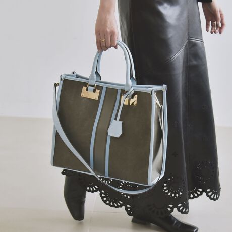 [^ԁF610060001]2025AWquarancielfUCpCsOfUCڂ䂭AXNGA^̃g[gobOBEV_[xgEpCsOƂّ̈fސ؂ւ|CgłBוĂ₷߂̃V_[xǵAO\2waydlB̃nhtɎ{ꂽgANZgɂȂāA4TCY[\ȃTCYȂ̂ŁAig͂ʋ΂ItBXJWAɂ߁BO[EL̓tgɃXgCvCAubN̓Vvɖnł̓WJBɕtNVFbgɂ́Aquaranciel̃S󂪓Ă܂Bdl|Pbg: Ƀt@Xi[t1Fd؂薳Aߋ̓}Olbg{^EC背[x̂߁AX܂ł̓WJ͂܂BTCg̃J[\LƏi^ÕJ[قȂꍇ܂B܂B̐iɎgpĂfނ͐ACɎキ̕ɐFڂ邱Ƃ܂BJŎƂ͂ɊĂBƖ̊֌Wp\REX}[gtHȂǂ̊ɂAFقȂČꍇ܂Bi̐F́Aڍׂ̐nAbv摜QƂBipׂɁAAeV^OEl[KmF̏Ap͂舵B摜̏i̓TvłBۂ̏iƎdlAHATCY኱قȂꍇ܂B