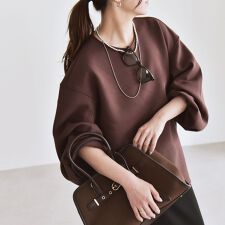《予約》quaranciel:〈洗濯機可能〉ポンチ バックジップ バルーンスリーブ プルオーバー