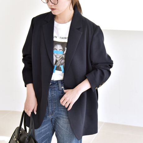 [^ԁF617050008]2025AWquarancielfUCxg̒ʂ̃AWoAȂ̃oG[VLxȃe[[hWPbgBbNX̂{NV[ȃrbOVGbg⃂[hȈۂɁBn̕LxgtĂAѕŃVGbgɕωdlɁBOJĂƉHDAЕɃxg𗬂ăAVg[ɒAƃWPbg̏ォxg𗯂߂ăbvWPbgƂĂȂǁACX^Cɍ킹ăAWy߂܂Y팩lC̃_uNXfނŁAʋ΂畁i܂ŕLV[Ŋ􂵂܂BfށEƒ\i@OKjE_炩Aiȗ̃_uNXfށE}bgȎƗFEVɂȂɂnR[fBl[gfނ̃pcƃZbgAbvŒpA}jbVȃX^CO߁BgbvXołp\ȈꒅACi[Ń[hɂNVJɂۂω܂BfjȂǃJWAȃACeƂDŁAON/OFFpŊł܂BxgtŃoX̂Ƃ₷ACeȂ̂ŁAtA^CgXJ[gƍ킹炵X^CO܂BZbgAbvΉACeEpciiԁF613-16-0006j[TCgɂāinCt/]jł̕iԕ\LƂȂ܂B-------------------------------------ň݁FԐLkFF򊴁Fn@FL􂢁F-------------------------------------EC背[x̂߁AX܂ł̓WJ͂܂BƖ̊֌Wp\REX}[gtHȂǂ̊ɂAFقȂČꍇ܂Bi̐F́Aڍׂ̐nAbv摜QƂBipׂɁAAeV^OEl[KmF̏Ap͂舵B摜̏i̓TvłBۂ̏iƎdlAHATCY኱قȂꍇ܂B