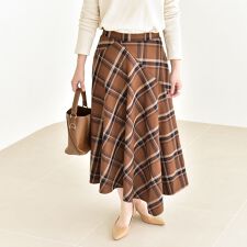 quaranciel:〈洗濯機可能〉アシンメトリー ヘム フレア チェック スカート