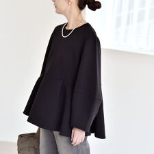 quaranciel:〈洗濯機可能〉ポンチ ペプラム スウェット プルオーバー