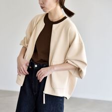 《予約》quaranciel:〈洗濯機可能〉ダンボール ノーカラー コンパクト ブルゾン