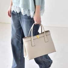 quaranciel: バックル 2way トート バッグ（A4対応）