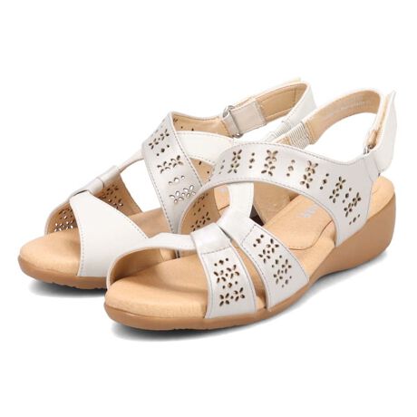 [^:GFL20143]VeB St City Golf  u₩ȃT}[T_肨߂ĂfUĆAT_ƂɂV[YłB@ׂȃ[U[JbgfUC͑؂₩ŗCȈۂɁB