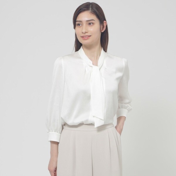 ウェーブサテン ボウタイ付きブラウス【ウォッシャブル】 | ポール