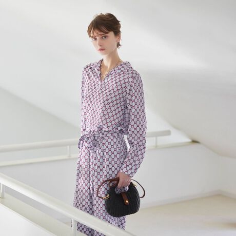 [^ԁFK1V04533__]iȃ^ƃp[̃OlbNXXg[̂悤ȏ_炩Ȋۂ݂тт^ƃKXp[y₩Ɏ{lbNXłB傫̈قȂp[cgݍ킹n̂fUCɎdグ܂BOlbNX̂قAdAW₷ɂĂ܂Bق̃lbNXƃC[hX^CO߂łBIEIt킸GKgɋACełB