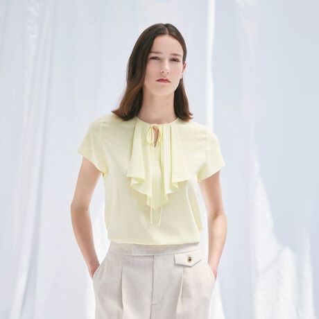 [^ԁFK1L22549__]btƃ{؂₩ȃfUCuEXyfށzgAZe[g̑@ׂȕƖȂ̏_炩ȔGfނgpĂ܂BǂXgb`̂钅Sn̗ǂfނłBǂVA[ƃ}bgȎiȈۂ^܂ByfUCz̃btfUCƉؚȃ{͂̃uEXłBꒅŉ؂₩ȃX^COo܂B͒ǂ̃t`X[uŌy₩Ɏdグ܂BrグĂeɂdl|CgłB؂₩ȃXJ[g⃏ChpcȂǗlXȃ{gɍ킹₷ꒅƂȂĂ܂BWPbg̃Ci[ƂĂ􂷂ACełBŎ􂢂łEHbVudlłBfifBe[摜j:H168 B78 W59 H83 pTCY:6