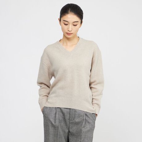 [^ԁFK1N19639__]C[hR[fBl[gɂ킹₷VlbNvI[o[yfށzI[XgÃW[nŐr̗rтgpĂ܂BFx̏xfނőN₩ȐF\Ă܂B_炩ȕƔGŊ炩ȕ\ʊ̑fނłByfUCzƂ̂VGbgƒǂhbvV_[ŃbNX̂jbgvI[o[łBVvȂlXȃX^COɍ킹₷ꒅłB ݌ƌVlbNfUCɎdグ܂B̃EhfUCiȈۂ^Ă܂Bꖇł̒p̂قAuEXC[hĂꂢɒȂł܂BR[fBl[g̃J[ɍ킹g[Ig[̃X^CO߂ƂȂĂ܂BJ[oG[VőACełBfނ̃vI[o[FK1N18639fifBe[摜j:H171 B77 W59 H87 pTCY:6