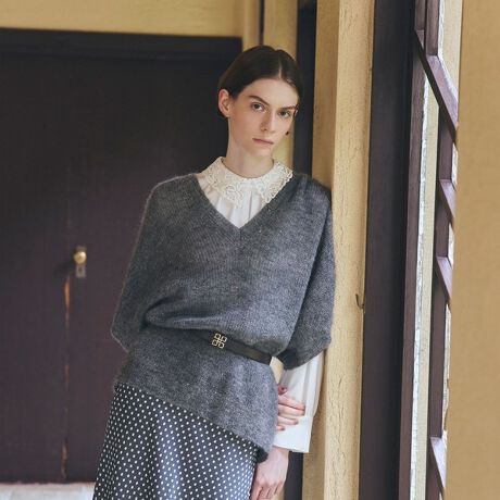 [^ԁFK1N20640__]v킸GꂽȂӂjbgWyfށzIꂽ㎿ȃwgpfނłB_炩@ׂŁAʏ̃wё̂̑fނƂȂĂ܂ByAӂƂƔG肪SnǂfނłByfUCz҂ݓL̉ʊ̃jbgWłBƂVGbgŃbNX̂ꒅłBVlbNŋ݌ƂfUCɎdグ܂B@ׂȃXpR[΂߁A肰Ȃ򊴂ƃGKgȈۂo܂ByȑfފŒV[Ypł܂Bݕt̃uEX⃏s[Xɍ킹X^CO߂łBlXȃACeɃC[h₷A_ȕ͋C肾܂BfifBe[摜j:H171 B77 W59 H87 pTCY:6